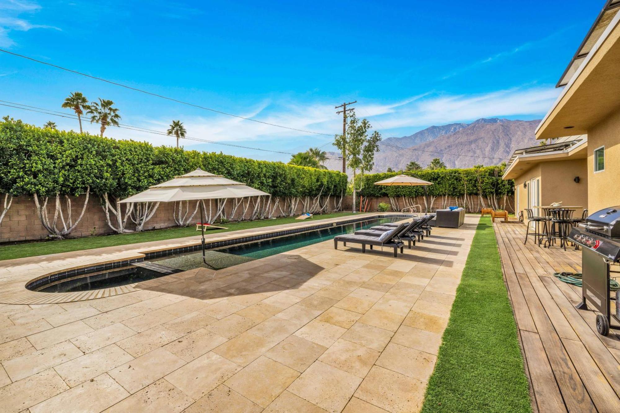 Mid-Century Elegance & Fun In Tahquitz River Estates 棕榈泉 外观 照片